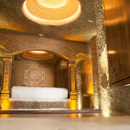 Hotel Cappadocia Empire Cave 4*