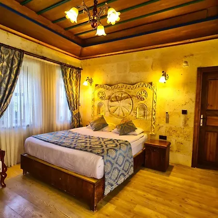 Cappadocia Empire Cave Готель Гьореме