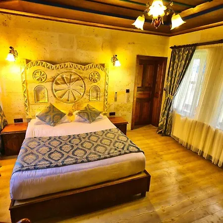 Cappadocia Empire Cave Hotel Göreme