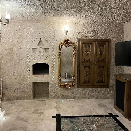 Готель Cappadocia Empire Cave
