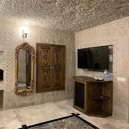 Cappadocia Empire Cave Готель 2*