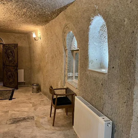 Готель Cappadocia Empire Cave
