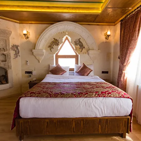Empire Cave Cappadocia 4* غوريمِيه