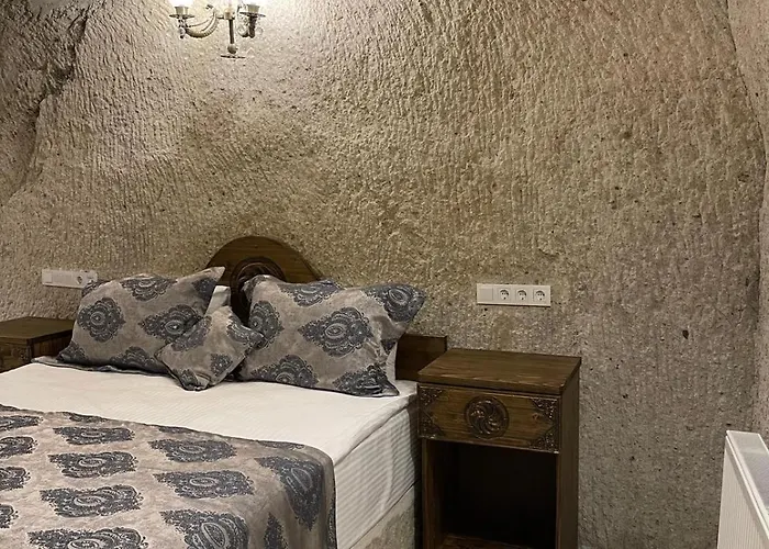 Cappadocia Empire Cave 괴레메