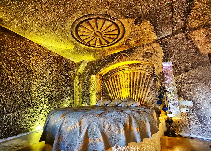 Cappadocia Empire Cave 괴레메