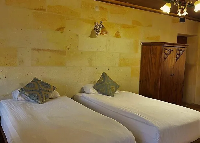 Cappadocia Empire Cave 괴레메